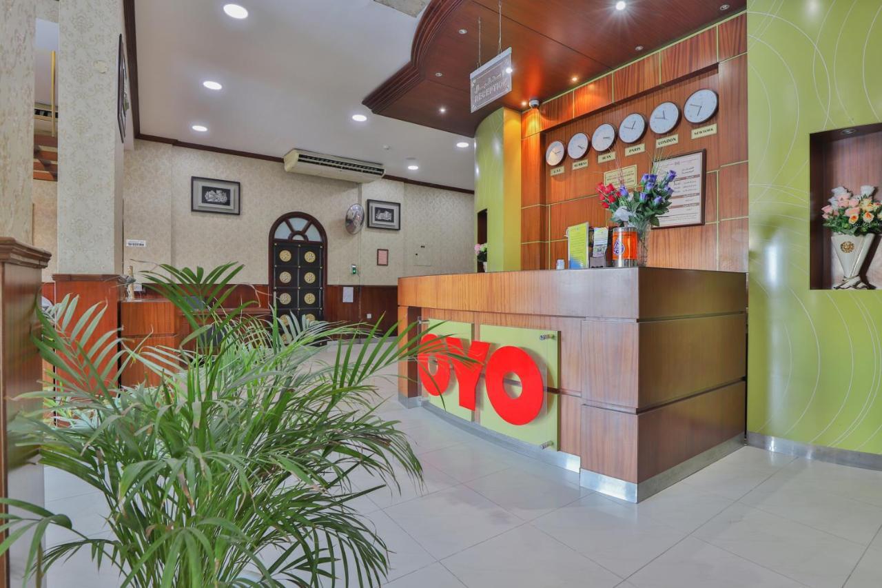 Oyo 274 California Suites Fuyaira Exterior foto